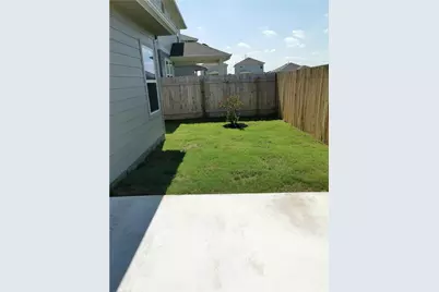 10504 Alemoor Drive, Austin, TX 78747 - Photo 15