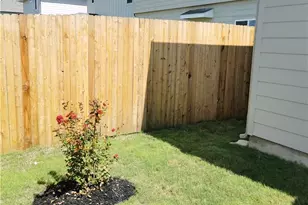 10504 Alemoor Dr, Austin, TX 78747 - Photo 15