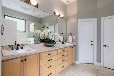 3511 Arrowhead Drive, Austin, TX 78731 - Photo 19