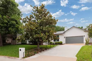 3511 Arrowhead Dr, Austin, TX 78731 - Photo 3