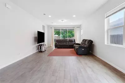 420 Winding Hollow Lane, Georgetown, TX 78628 - Photo 11