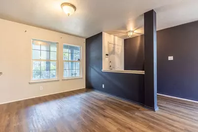 1422 Meadow Parkway, San Marcos, TX 78666 - Photo 7