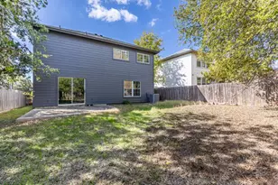 1422 Meadow Pkwy, San Marcos, TX 78666 - Photo 25