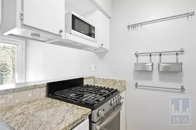 1111 W 10th Street #209, Austin, TX 78703 - Photo 7