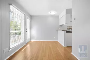 1111 W 10th St, Austin, TX 78703 - Photo 9