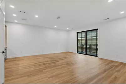 4315 S Congress Avenue #214, Austin, TX 78745 - Photo 11