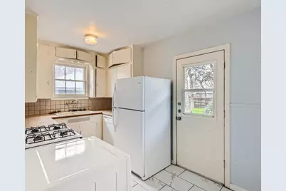 1204 E 31st Street, Austin, TX 78722 - Photo 3