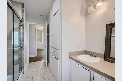 1204 E 31st Street, Austin, TX 78722 - Photo 9