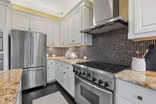 1917 Lakecliff Hills Ln, Austin, TX 78732 - Photo 11