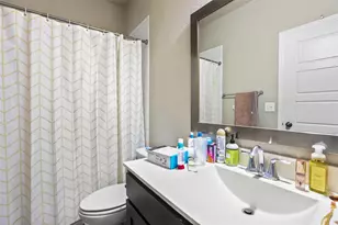 1416 Waterloo Shore Ln, Austin, TX 78741 - Photo 21