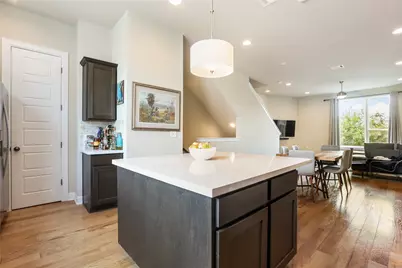 1416 Waterloo Shore Lane #3, Austin, TX 78741 - Photo 9