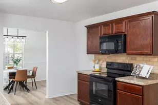 133 Lignite Dr, Jarrell, TX 76537 - Photo 11