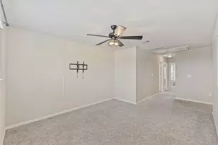 152 Marienfeld Ln, Georgetown, TX 78626 - Photo 15