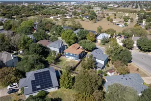 1111 Pathfinder Way, Round Rock, TX 78665 - Photo 39