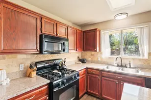 1111 Pathfinder Way, Round Rock, TX 78665 - Photo 13