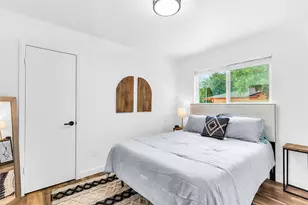 5106 Lambs Ln, Austin, TX 78744 - Photo 17