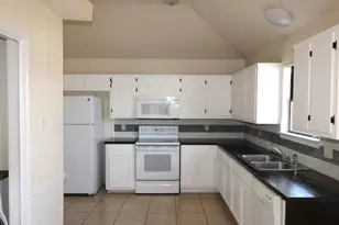 304 Bronc Dr, Copperas Cove, TX 76522 - Photo 7