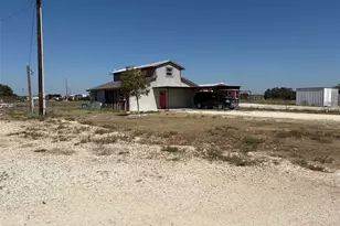 10817 Co Rd 272, Bertram, TX 78605 - Photo 27