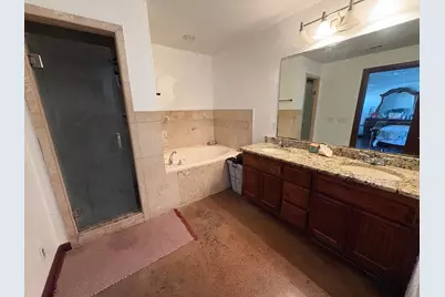10817 County Road 272, Bertram, TX 78605 - Photo 23