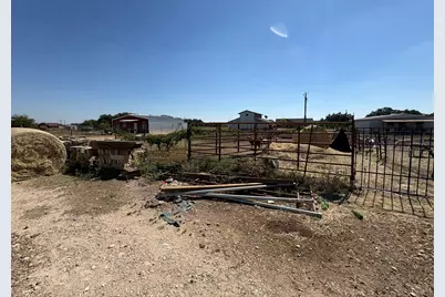 10817 County Road 272, Bertram, TX 78605 - Photo 33