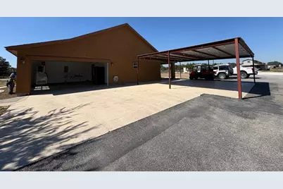 10817 County Road 272, Bertram, TX 78605 - Photo 5