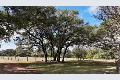 415 County Road 457 Road, Hallettsville, TX 77964 - Photo 39