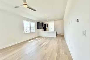 367 Porter Country Pkwy, Buda, TX 78610 - Photo 3