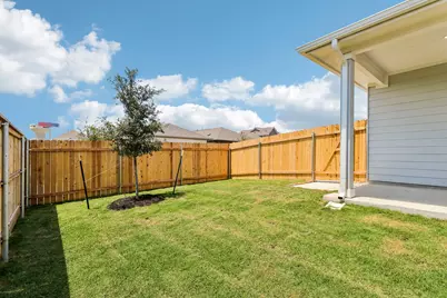 367 Porter Country Parkway, Buda, TX 78610 - Photo 17