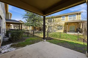 516 E Slaughter Ln, Austin, TX 78744 - Photo 23