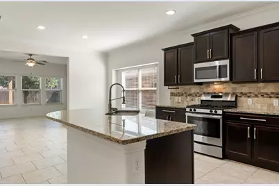 370 Vermilion Marble Trail, Buda, TX 78610 - Photo 15