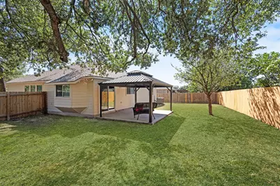 300 Leanne Drive, Georgetown, TX 78633 - Photo 35