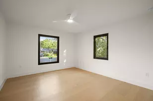 8100 Greenslope Dr, Austin, TX 78759 - Photo 13