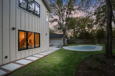 8100 Greenslope Drive, Austin, TX 78759 - Photo 35