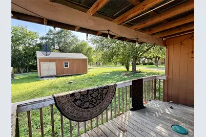 711 N Bishop Street, San Marcos, TX 78666 - Photo 15