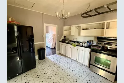 711 N Bishop Street, San Marcos, TX 78666 - Photo 11