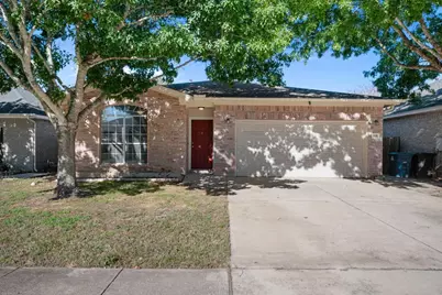 106 Shenandoah Trail, Elgin, TX 78621 - Photo 1