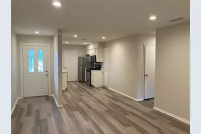 1908 B Townesouth Circle, Austin, TX 78741 - Photo 3