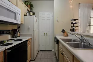 3001 Cedar St, Austin, TX 78705 - Photo 11