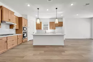 394 Bishop Wood Rd, Dripping Springs, TX 78620 - Photo 5