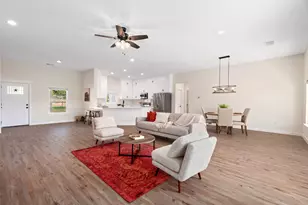 17701 Village Dr, Dripping Springs, TX 78620 - Photo 5