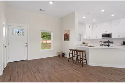 17701 Village Drive, Dripping Springs, TX 78620 - Photo 7