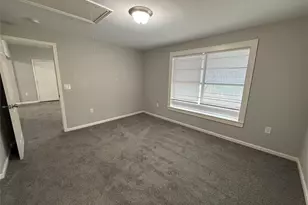 130 Olive St, San Marcos, TX 78666 - Photo 13