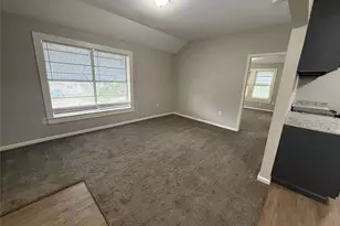 130 Olive St, San Marcos, TX 78666 - Photo 7