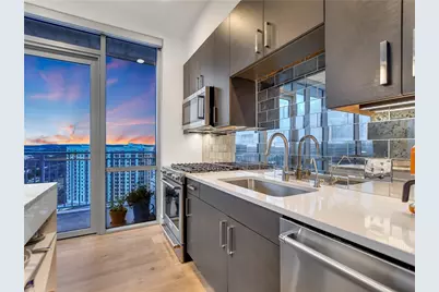 222 West Avenue #1802, Austin, TX 78701 - Photo 13