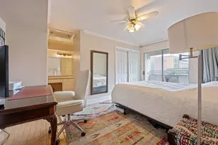 501 W 26th St, Austin, TX 78705 - Photo 7