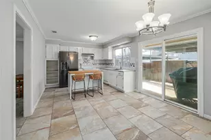 2002 Millay Dr, Austin, TX 78752 - Photo 9