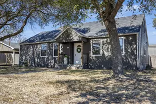 1479 E Hempstead St, Giddings, TX 78942 - Photo 21