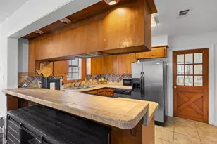 1479 E Hempstead St, Giddings, TX 78942 - Photo 7