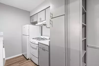 101 E 33rd Street #208, Austin, TX 78705 - Photo 7