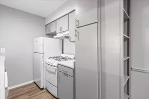 101 E 33rd St, Austin, TX 78705 - Photo 7